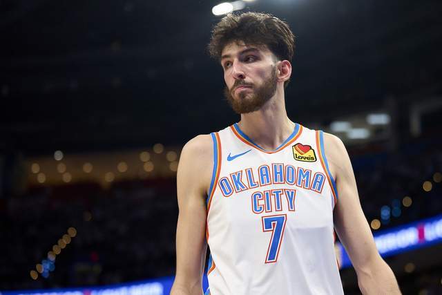 巴萨球员将身穿125周年特别版球衣出战